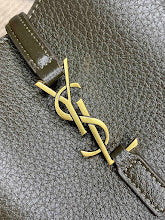 Chic Women's Designer Tote - Luxury Premium Handbag Style - NM3762