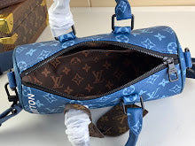 Designer Heritage Top Handle Bag - Premium Luxury Women's Fashion - NM4468