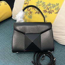 Chic Women's Crossbody Handbag - Luxury Premium Designer Style - NM2965