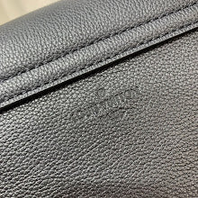 Designer Iconic Top Handle Bag - Luxury Women's Premium Handbag - NM5062