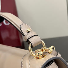 Premium Signature Crossbody - Chic Women's Luxury Designer Bag - NM4081