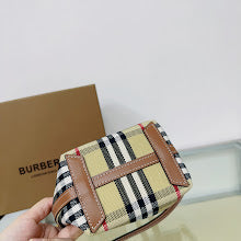 Chic Designer Tote Handbag - Luxury Premium Women's Fashion Bag - NM5572