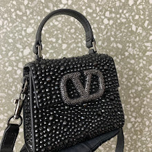 Luxury Iconic Crossbody Bag - Women's Elegant Designer Fashion - NM2933