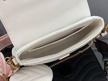 Chic Women's Designer Tote - Luxury Premium Handbag Style - NM4148