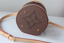 Luxury Structured Shoulder Bag - Women's Premium Designer Fashion - NM4629