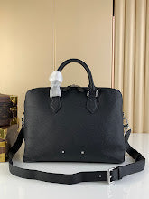 Luxury Iconic Crossbody Bag - Women's Elegant Designer Fashion - NM4411