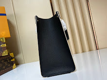 Chic Women's Crossbody Handbag - Luxury Premium Designer Style - NM4798