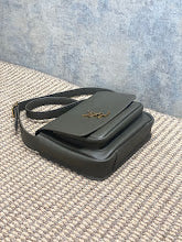 Luxury Structured Top Handle Bag - Premium Women's Designer Fashion - NM3145
