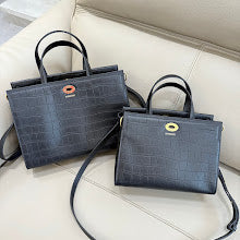 Luxury Structured Top Handle Bag - Premium Women's Designer Fashion - NM5512