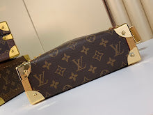 Luxury Structured Shoulder Bag - Women's Premium Designer Fashion - NM4654