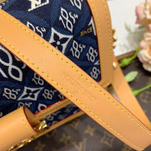 Chic Designer Crossbody Purse - Premium Luxury Women's Style - NM5444