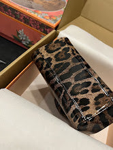 Premium Women's Crossbody Bag - Luxury Designer Fashion Accessory - NM6698