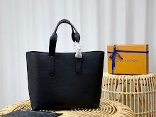 Designer Heritage Shoulder Bag - Premium Luxury Women's Handbag - NM4280