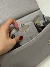 Luxury Designer Shoulder Bag for Women - Premium Fashion Handbag - NM7253