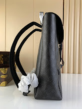 Chic Women's Satchel Handbag - Luxury Premium Designer Style - NM4843