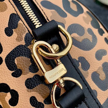 Premium Signature Crossbody - Chic Women's Luxury Designer Bag - NM5266