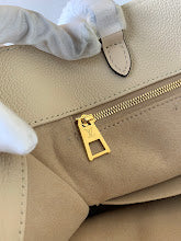 Designer Signature Tote - Premium Luxury Women's Fashion Bag - NM4152