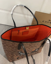 New Premium Leather Shoulder Bag - Elegant Women's Designer Handbag - NM6562