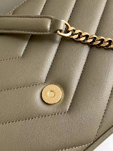 Luxury Signature Top Handle Bag - Elegant Women's Designer Handbag - NM3697