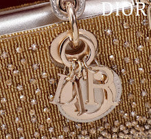Chic Designer Tote Handbag - Luxury Premium Women's Fashion Bag - NM7494