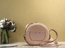 Premium Leather Shoulder Bag - Elegant Women's Designer Handbag - NM4258