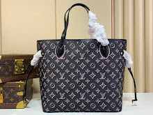 Chic Women's Shoulder Handbag - Luxury Premium Designer Style - NM4736