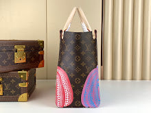 Luxury Signature Top Handle Bag - Elegant Women's Designer Handbag - NM4587