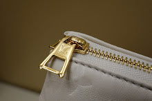 Designer Iconic Tote Handbag - Premium Luxury Women's Fashion - NM5169