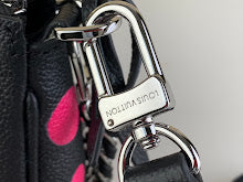 Premium Signature Shoulder Bag - Chic Women's Luxury Designer - NM4614