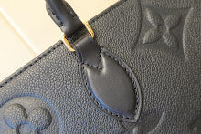 Luxury Signature Top Handle Bag - Elegant Women's Designer Handbag - NM4967