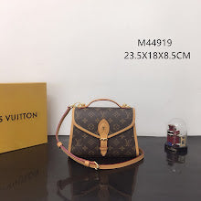 Luxury Large Tote Bag - Women's Premium Designer Fashion Handbag - NM4185
