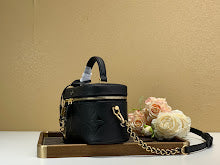 Designer Monogram Crossbody - Luxury Women's Premium Fashion Bag - NM4966