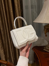 Premium Leather Crossbody Bag - Elegant Women's Designer Handbag - NM6749