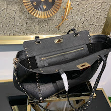 Designer Iconic Shoulder Bag - Luxury Women's Premium Fashion - NM2852