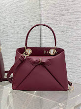 Luxury Designer Tote Bag for Women - Premium Iconic Monogram Handbag - NM7427
