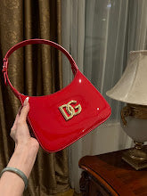 Chic Women's Crossbody Handbag - Luxury Premium Designer Style - NM7073