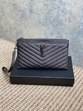 Luxury Monogram Shoulder Bag - Women's Elegant Designer Fashion - NM3118
