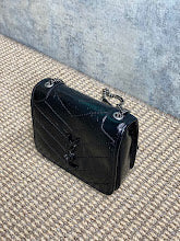 Premium Women's Shoulder Bag - Designer Luxury Fashion Accessory - NM3825