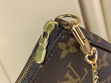 Premium Women's Shoulder Bag - Designer Luxury Fashion Accessory - NM5117