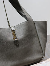 Premium Leather Shoulder Bag - Elegant Women's Designer Handbag - NM3536