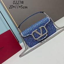 Designer Iconic Tote Handbag - Premium Luxury Women's Fashion - NM2755