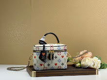 Premium Women's Shoulder Bag - Designer Luxury Fashion Accessory - NM5424