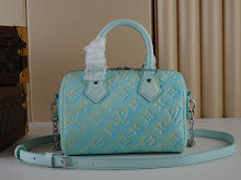 Chic Women's Satchel Handbag - Luxury Premium Designer Style - NM4730