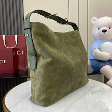 Chic Women's Designer Tote - Luxury Premium Handbag Style - NM3896