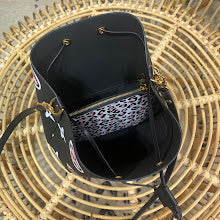 Premium Signature Crossbody - Chic Women's Luxury Designer Bag - NM4485