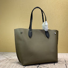 Luxury Designer Shoulder Bag for Women - Premium Fashion Handbag - NM4231