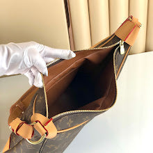 Premium Monogram Tote Bag - Elegant Luxury Women's Designer Handbag - NM4299