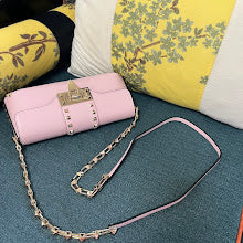Chic Women's Shoulder Handbag - Luxury Premium Designer Style - NM2882