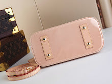 Designer Iconic Tote Handbag - Premium Luxury Women's Fashion - NM4278