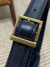Luxury Signature Top Handle Bag - Elegant Women's Designer Handbag - NM3429